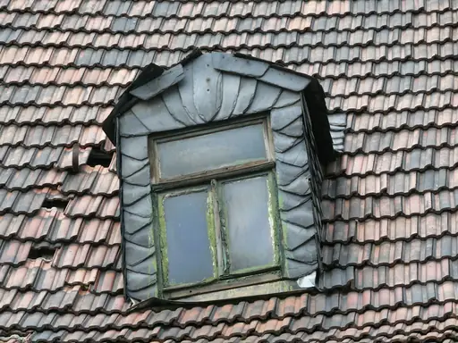 Plissee zum Kleben – Anleitung – So lässt sich ein Klebeplissee ohne Bohren richtig am Fenster befestigen