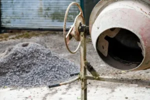 Wie lange braucht Beton zum Trocknen? Trocknungszeit, Aushärtung und wichtige Einflussfaktoren bei Betonarbeiten